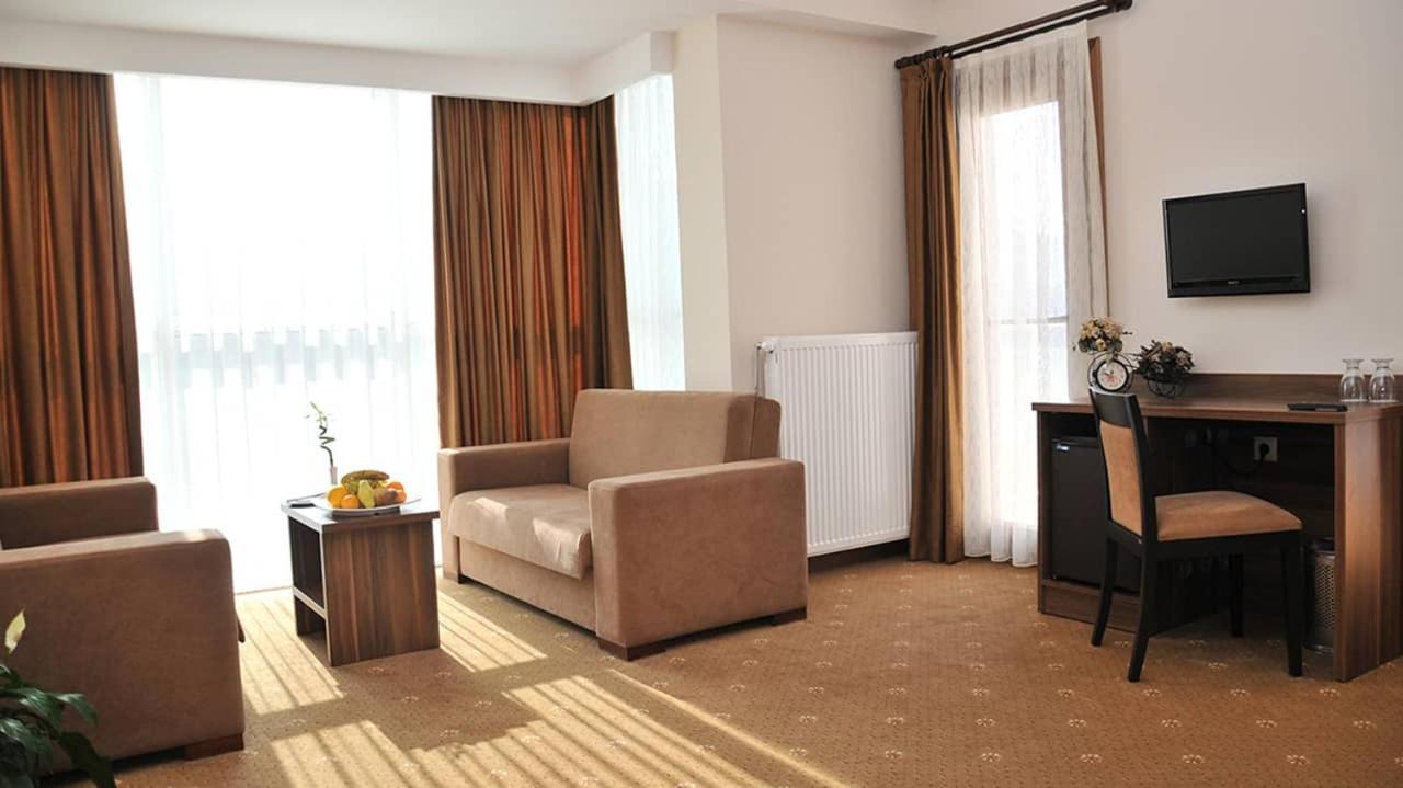 Obam Termal Resort Hotel Ve Spa Sindirgi Luaran gambar